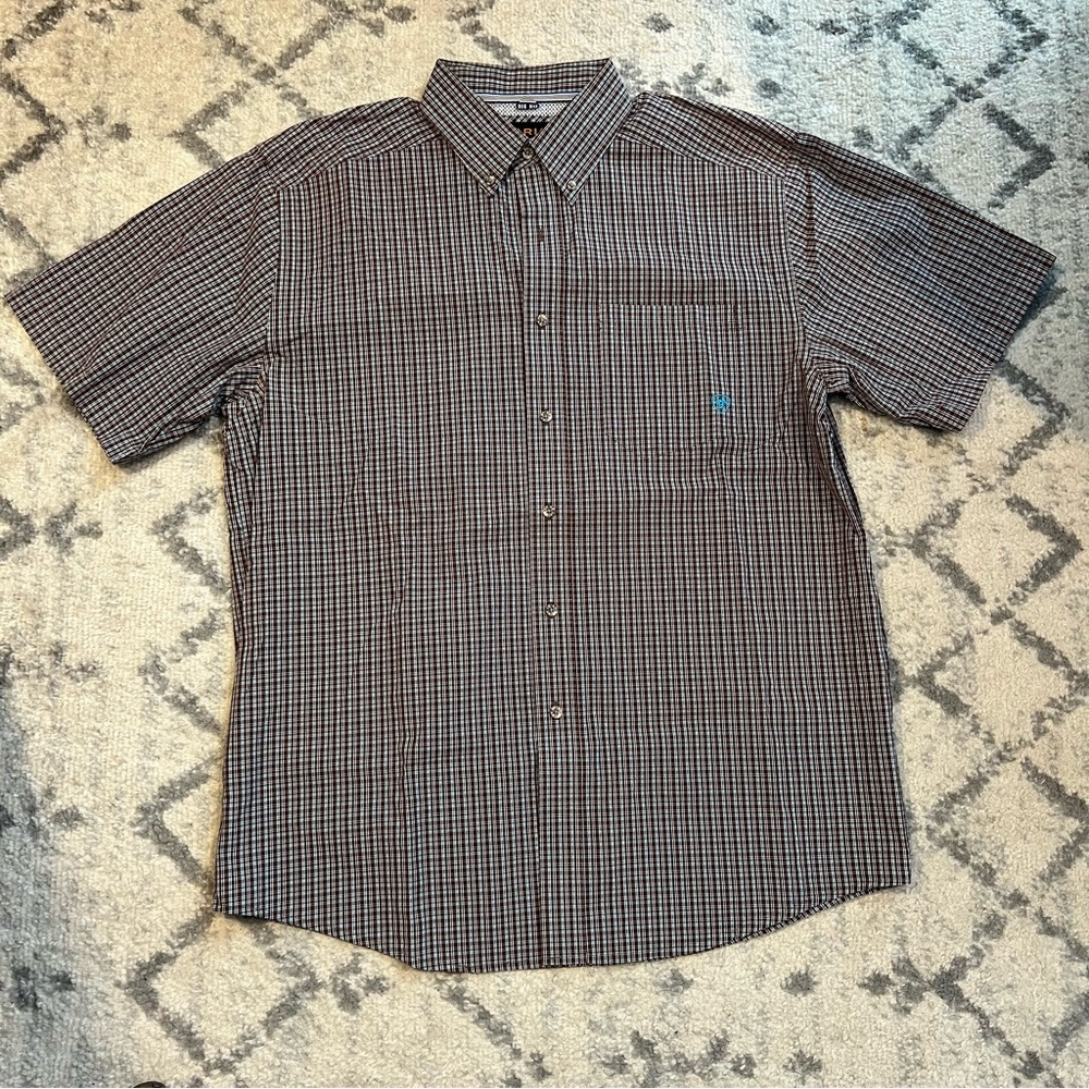 Ariat | LG short sleeve button down shirt